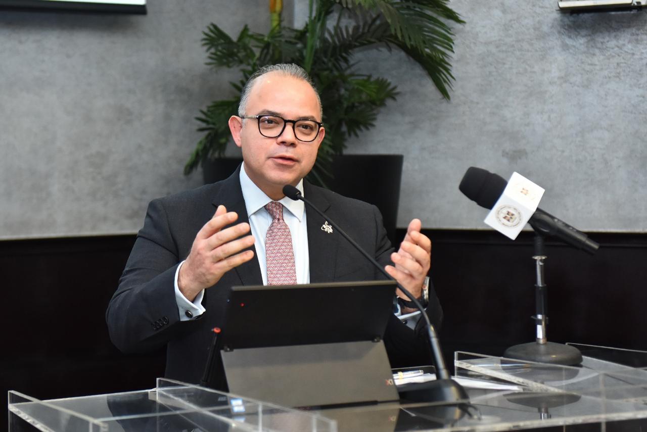 رئيس الرقابة المالية يلقي الكلمة الرئيسية في مؤتمر إطلاق النسخة العربية من المبادئ التوجيهية للسلوك المسؤول للشركات 