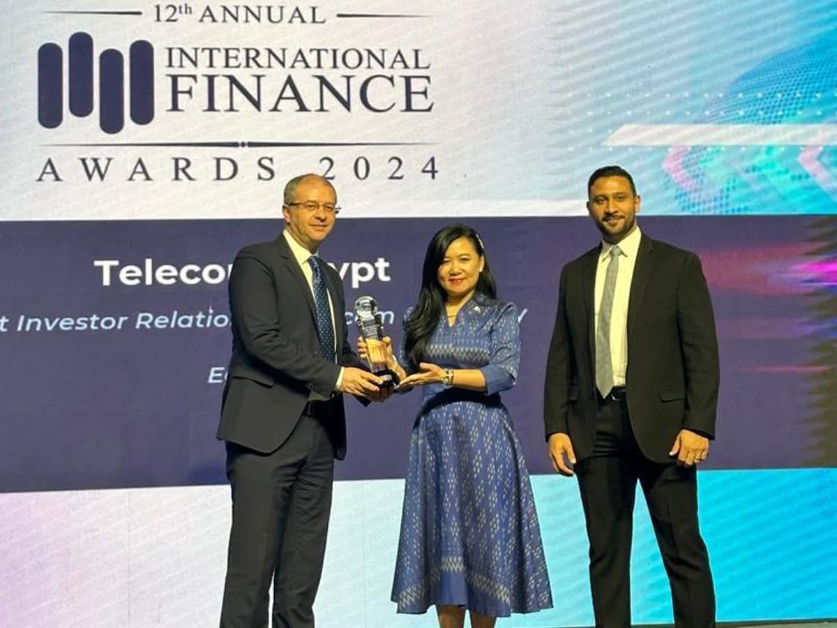 المصرية للاتصالات تحصل على جائزة أفضل علاقات مستثمرين بفئة شركات الاتصالات لعام 2024 من “إنترناشونال فاينانس”