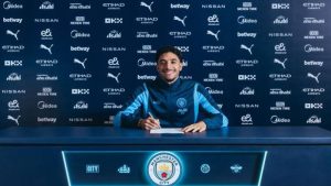 أول ظهور لعمر مرموش الليلة مع مانشستر سيتي