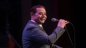 مدحت صالح يحيى حفل ” عيد الحب” في الشيخ زايد