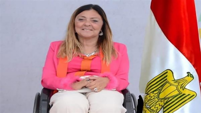 إيمان كريم تهنئ ذوي الإعاقة البصرية باليوم العالمي للكتابة بطريقة “برايل”