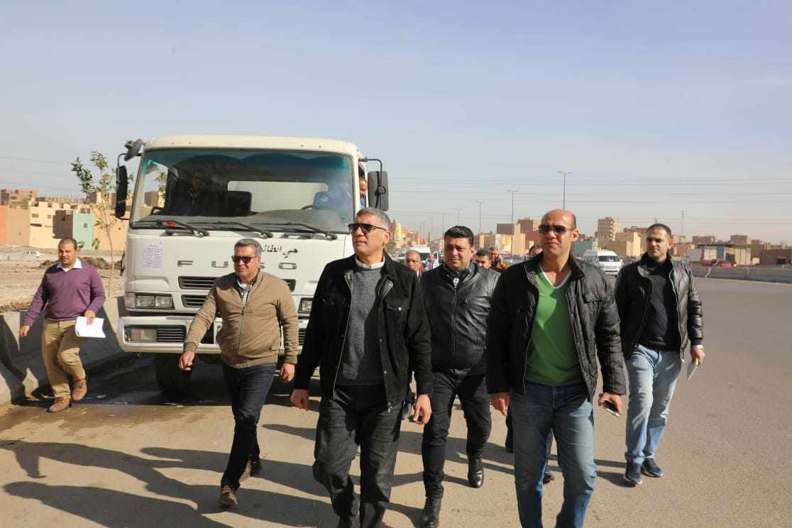 “النجار” يتفقد المرحلة الأولى لأعمال التشجير الطريق الدائري