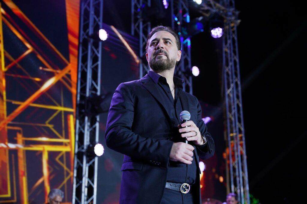 وائل جسار يشعل حفل غنائي في القاهرة