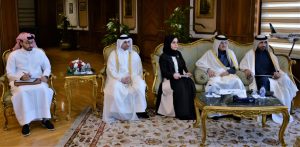 وزير الطيران المدني يلتقي وزير النقل و المواصلات القطري لبحث آليات تعزيز التعاون الثنائي في مجال الطيران المدني