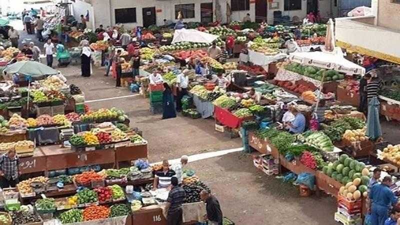 أسعار الخضروات والفواكه اليوم بالأسواق
