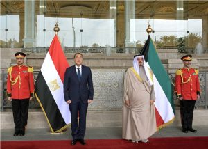 ولي عهد الكويت يستقبل مدبولي لبحث أوجه التعاون