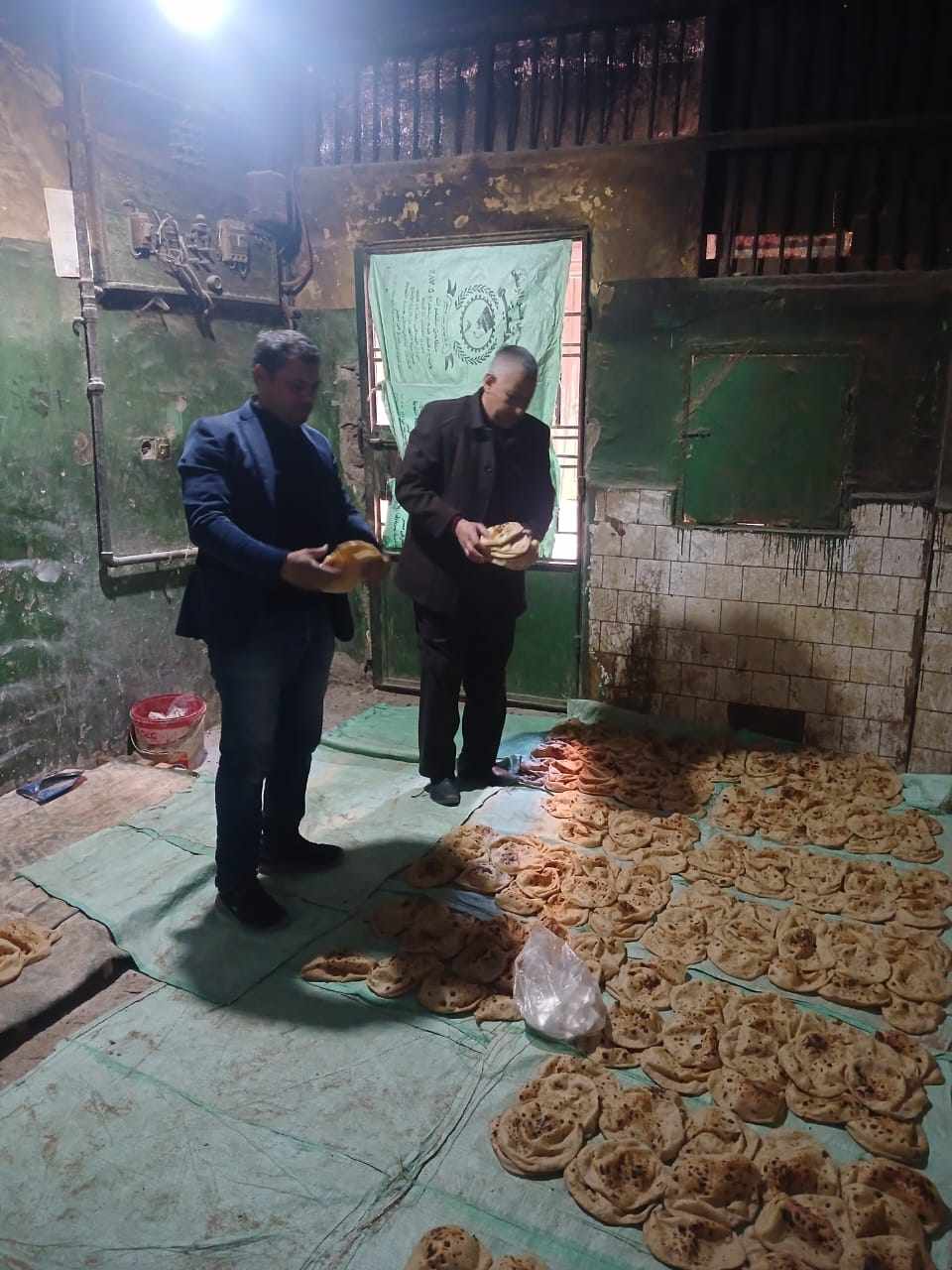 تحرير 53 محضر متنوع خلال حملة رقابية على الأسواق والمطاعم بمركز ديروط