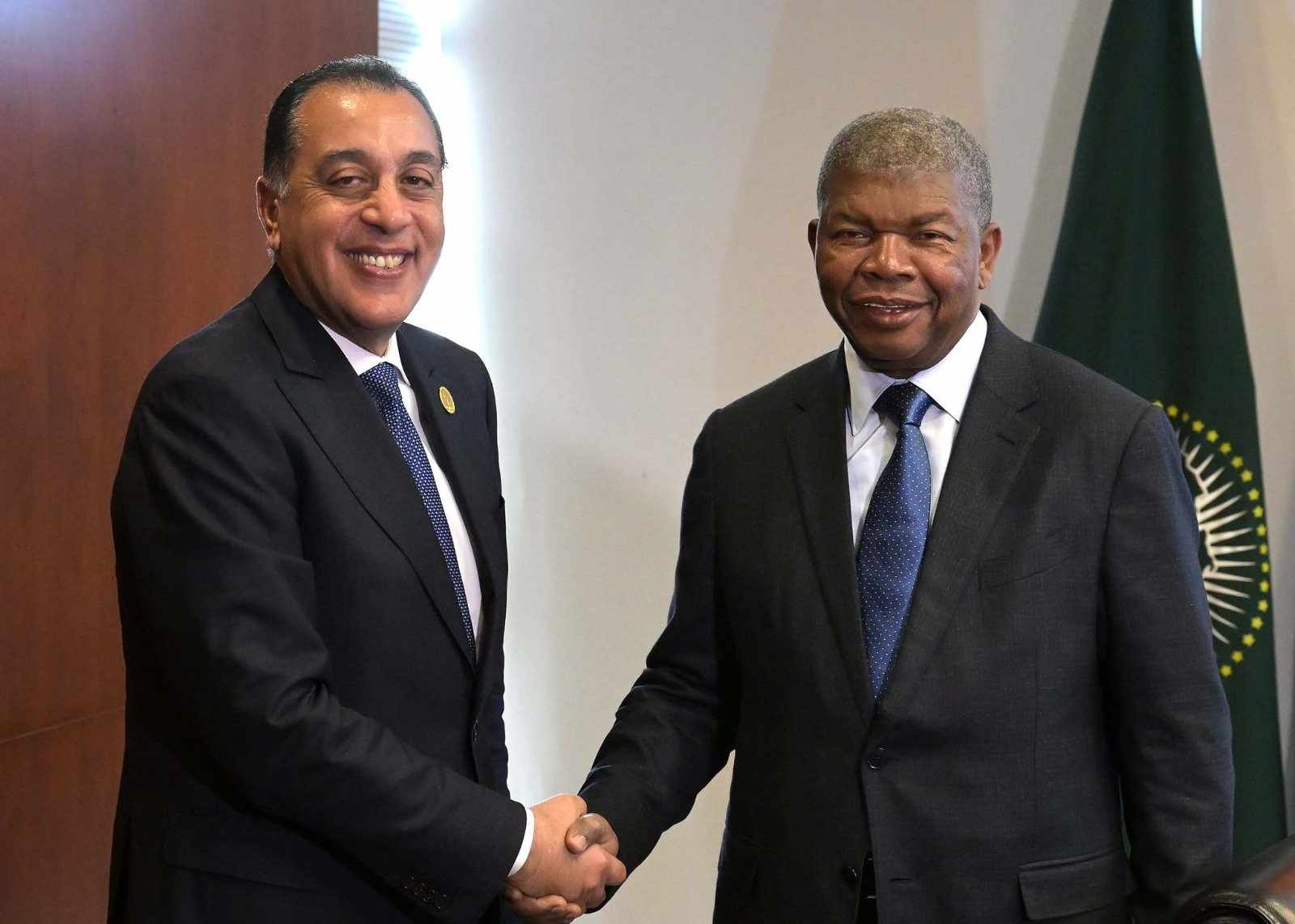 مدبولي يهنئ رئيس أنجولا برئاسة الاتحاد الأفريقي