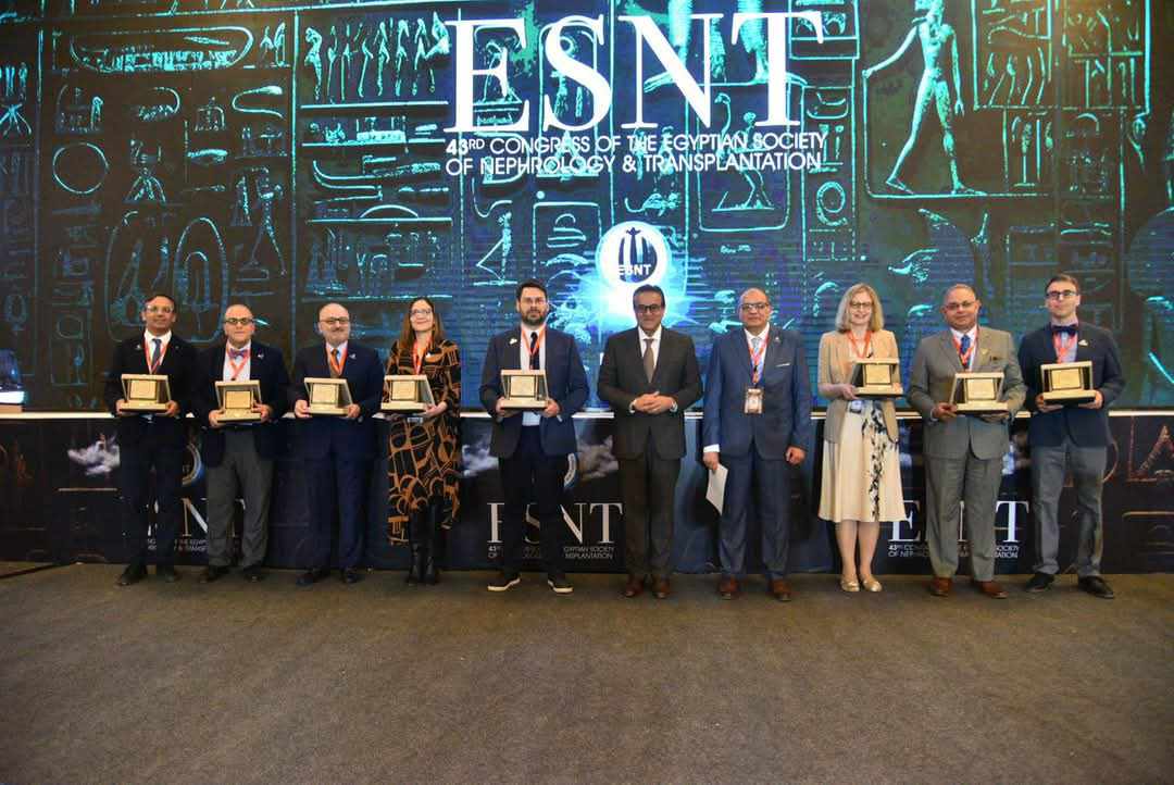 وزير الصحة يستعرض منظومة الغسيل الكلوي