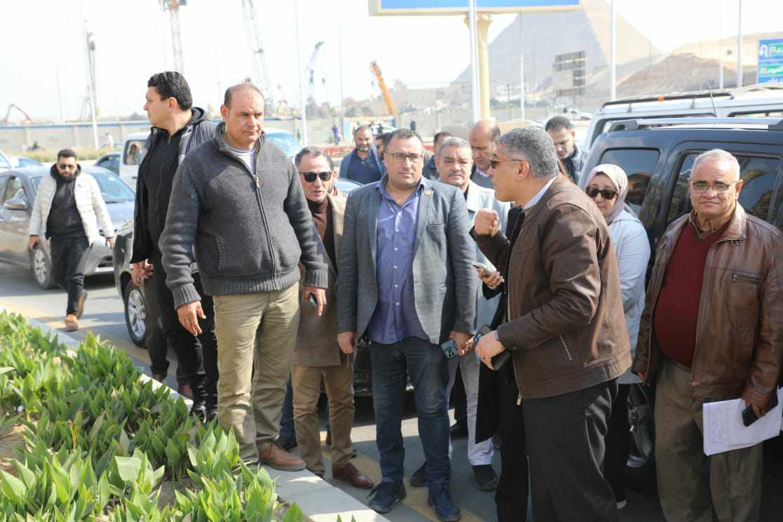 جولة لمحافظ الجيزة بمحيط المتحف المصري الكبير