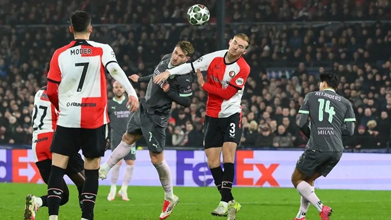 ميلان يواجه فينورد اليوم فى دوري أبطال أوروبا