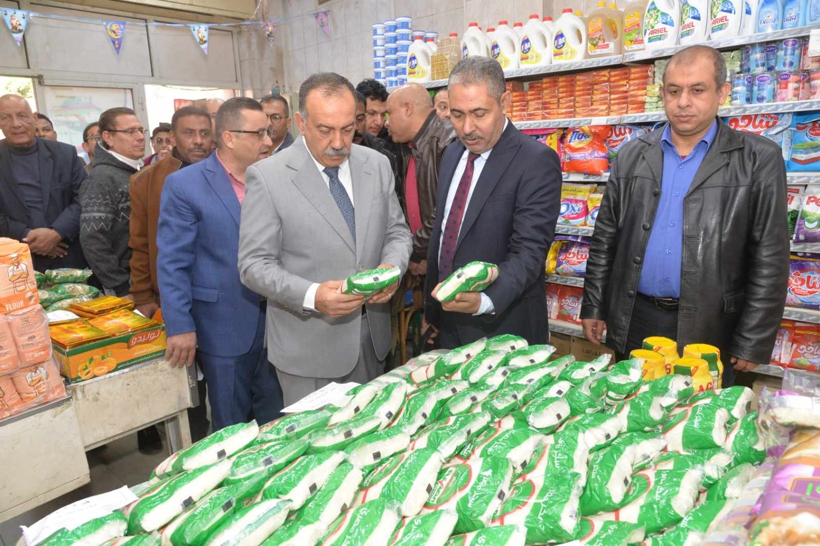 افتتاح سلسلة معارض ومنافذ أهلاً رمضان للسلع الغذائية بحي غرب أسيوط