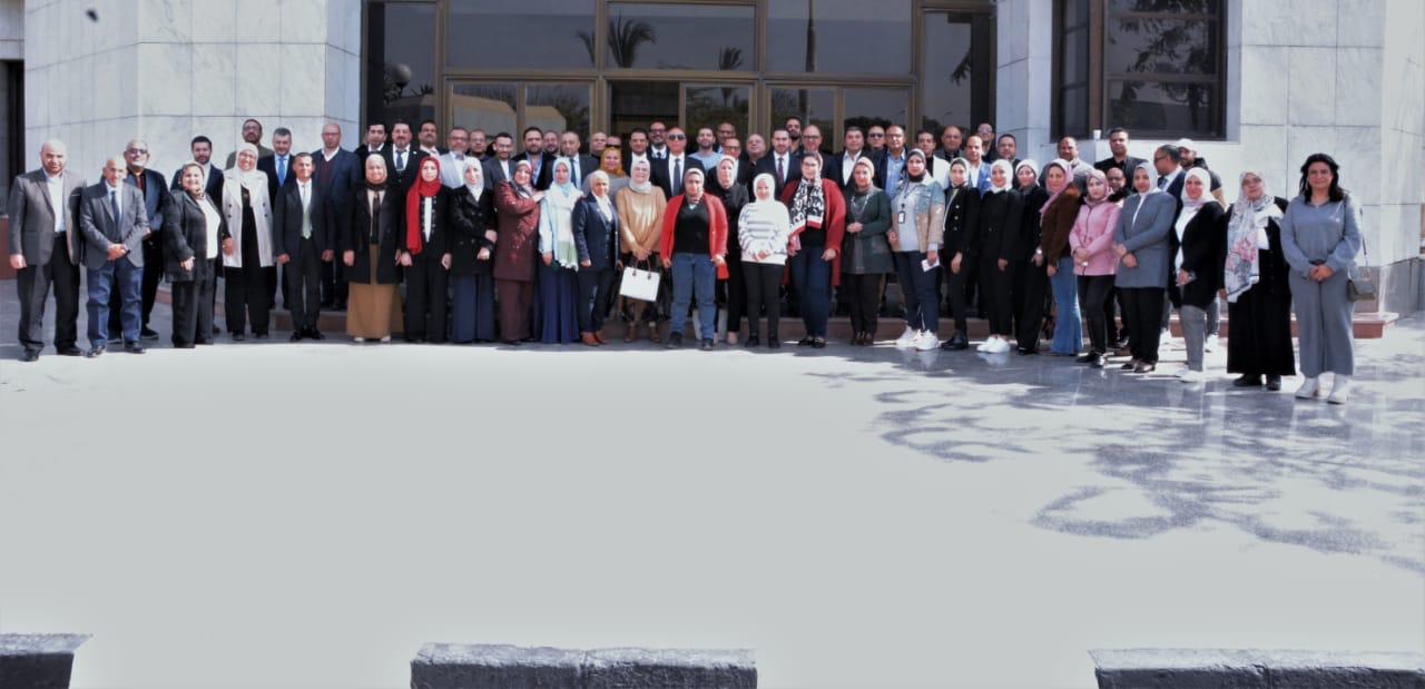 سلطة الطيران المدني المصري تعقد الاجتماع الثاني للجنة القومية لمكافحة مخاطر الطيور والحياة البرية