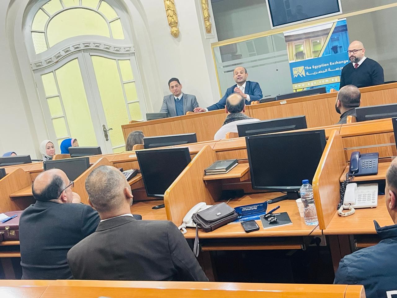 البورصة المصرية تعقد عددا من ورش العمل للشركات الأعضاء والشركات المقيدة بالإسكندرية