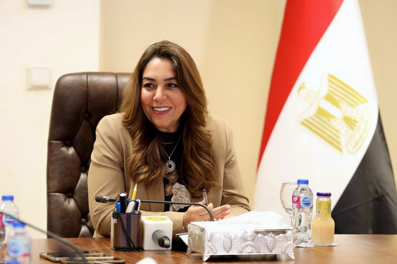 وزيرة التنمية تتابع مشروع تشجير الطريق الدائري والمحاور بالقاهرة الكبرى