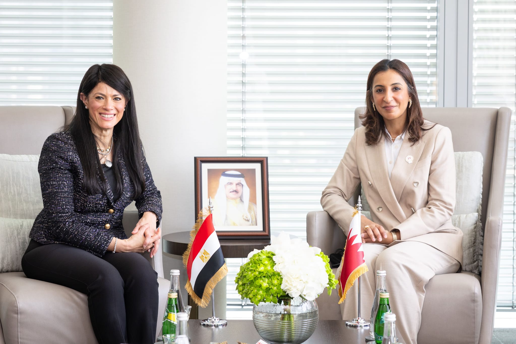رانيا ونور تبحثان تعزيز الشراكة تحقيق التنمية المستدامة وتبادل الخبرات بين مصر والبحرين