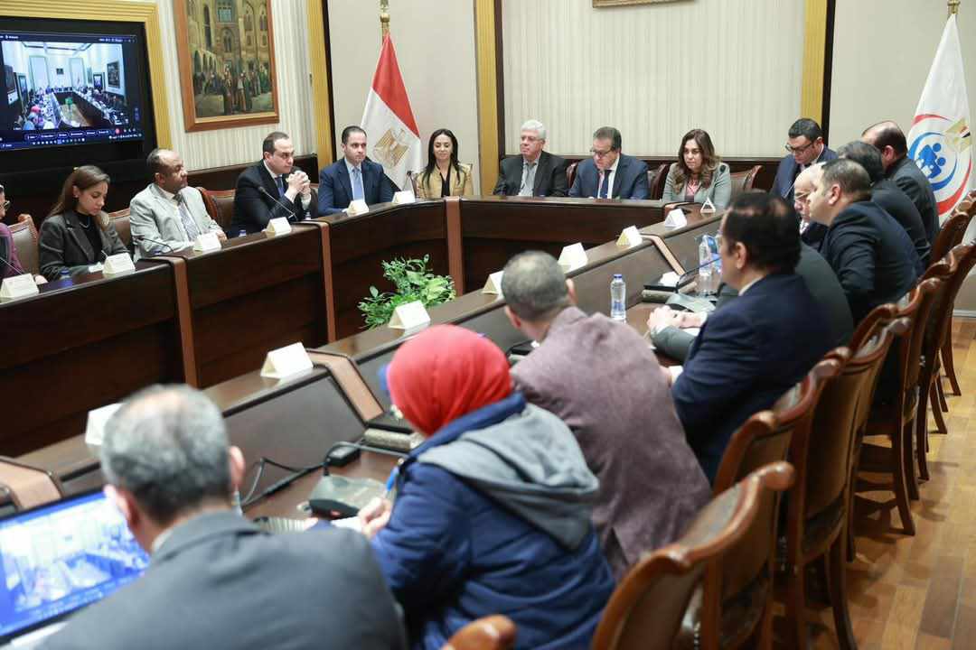 وزير الصحة يرأس الاجتماع الوزراي الأول للجنة التنفيذية لمصابي فلسطين