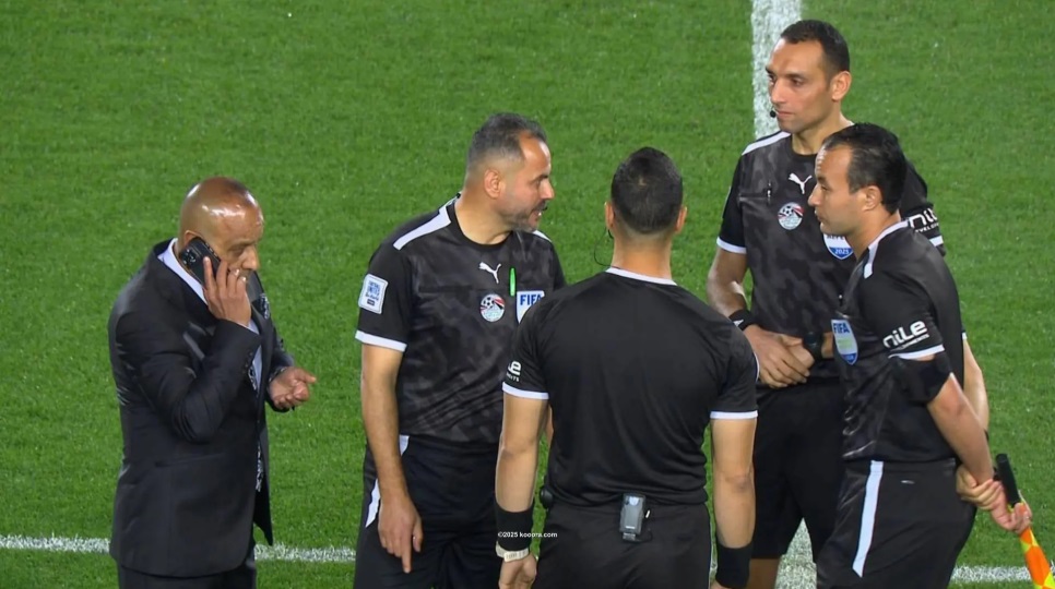 في إنتظار العقوبات.. الأهلي يغيب عن القمة رسمياً