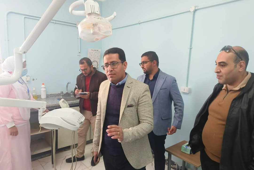 فريق الحوكمة والمراجعة الداخلية يتفقد مستشفى باريس المركزي بالوادي الجديد