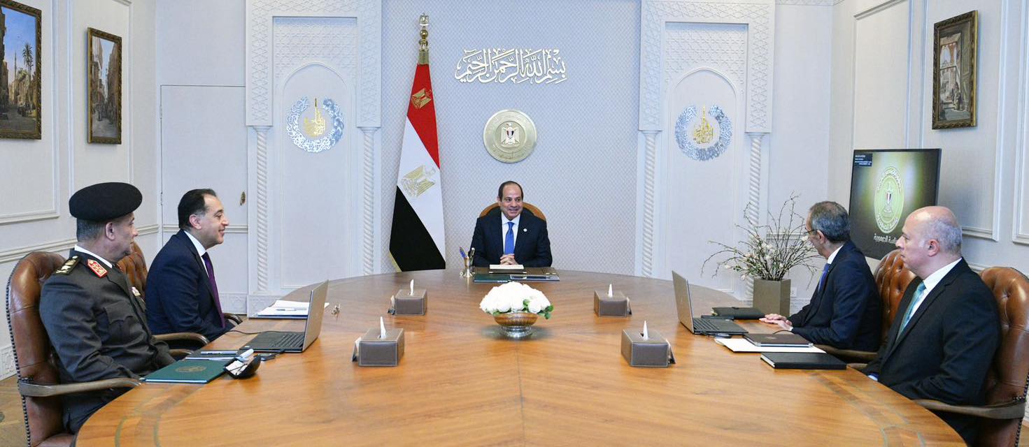 السيسي يوجه بتعزيز معايير الدقة والشفافية والحياد في إجراءات قبول المستفيدين من مبادرة “الرواد الرقميون”