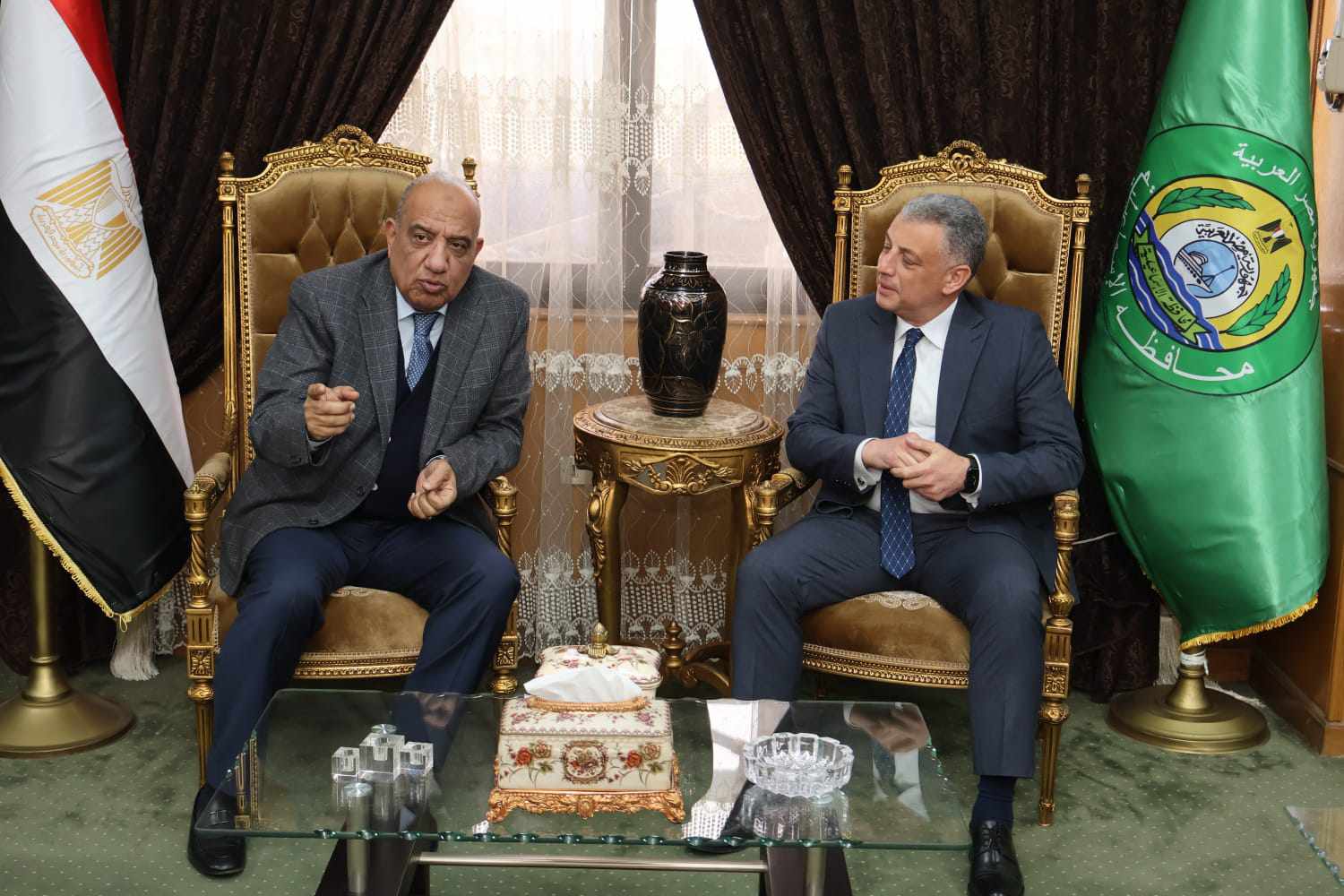 وزير الكهرباء يفتتح عدد من المشروعات الخدمية في الإسماعيلية