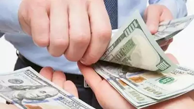 ضبط 10 ملايين جنيه حصيلة قضايا تجارة عملة خلال 24 ساعة