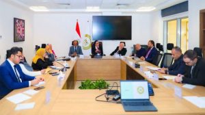 وزيرة البيئة تعقد اجتماعًا لبحث التنسيق الوطني للتحضير لمشاركة مصر بمؤتمر المناخ cop30