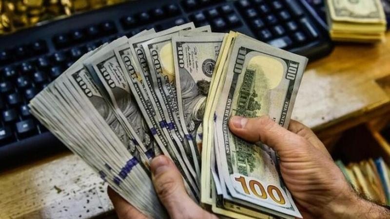 أسعار الدولار في البنوك اليوم السبت