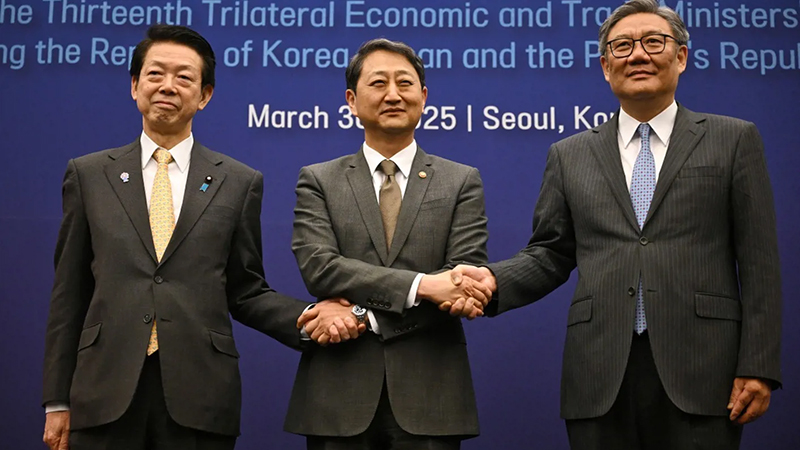 اتفاق ثلاثي بين الصين واليابان وكوريا الجنوبية لتعزيز التجارة الحرة