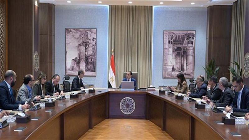 رئيس الوزراء يطلع على خطط الاستفادة من خبرات منظمة “OECD”
