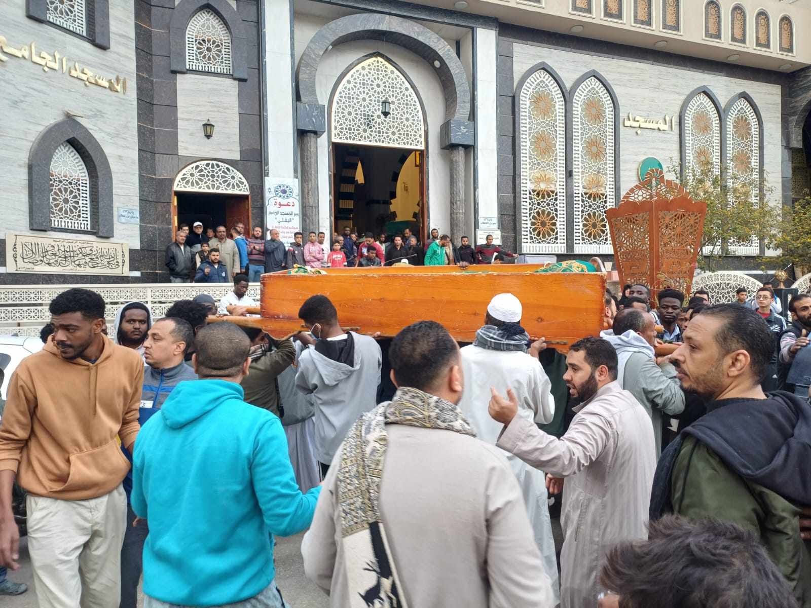 تشييع جثامين ضحايا حادث ميكروباص الغنايم فى أسيوط