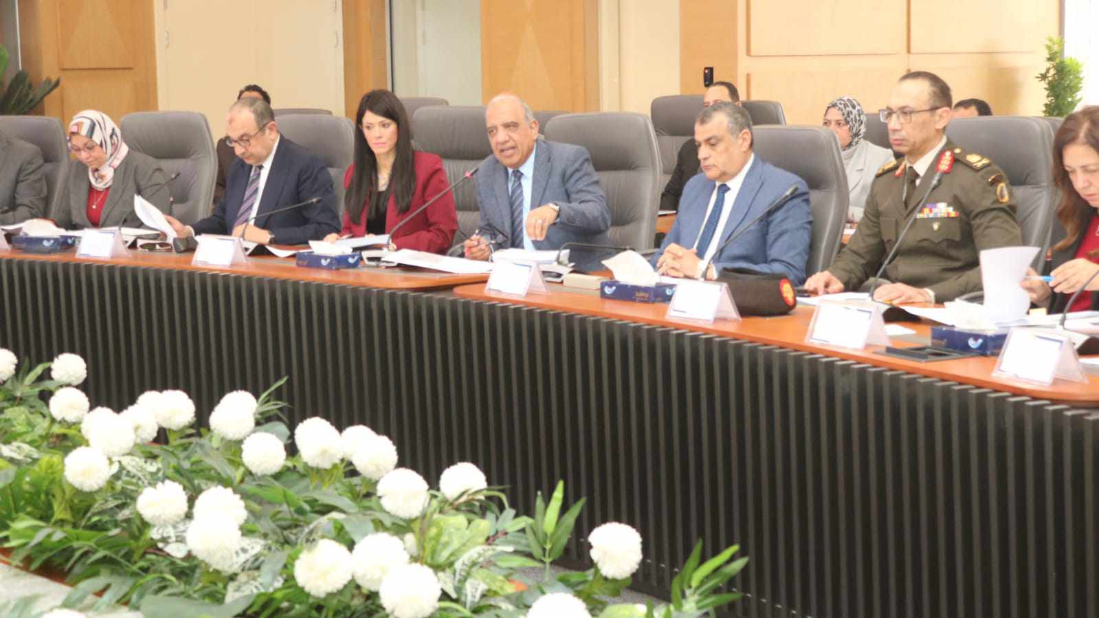 خلال اجتماع المجلس الأعلى للطاقة.. مناقشة 14 مشروعًا صناعيًا جديدًا