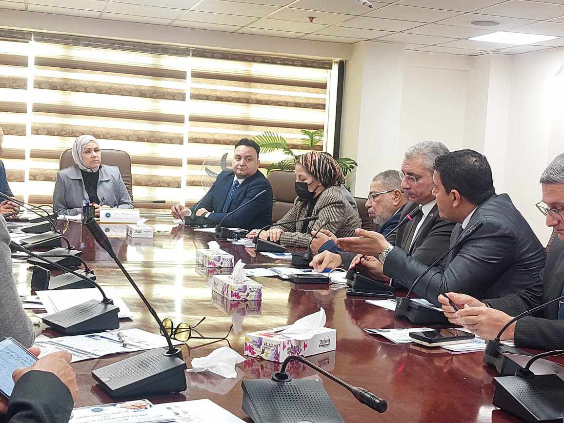 الضرائب تناقش مع ممثلي النقابات المهنية الاستفادة من التسهيلات  الجديدة