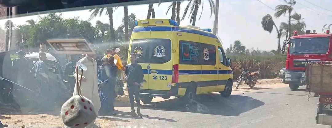 مصرع شخص وإصابة آخر إثر انقلاب تروسيكل بمركز ديروط في أسيوط
