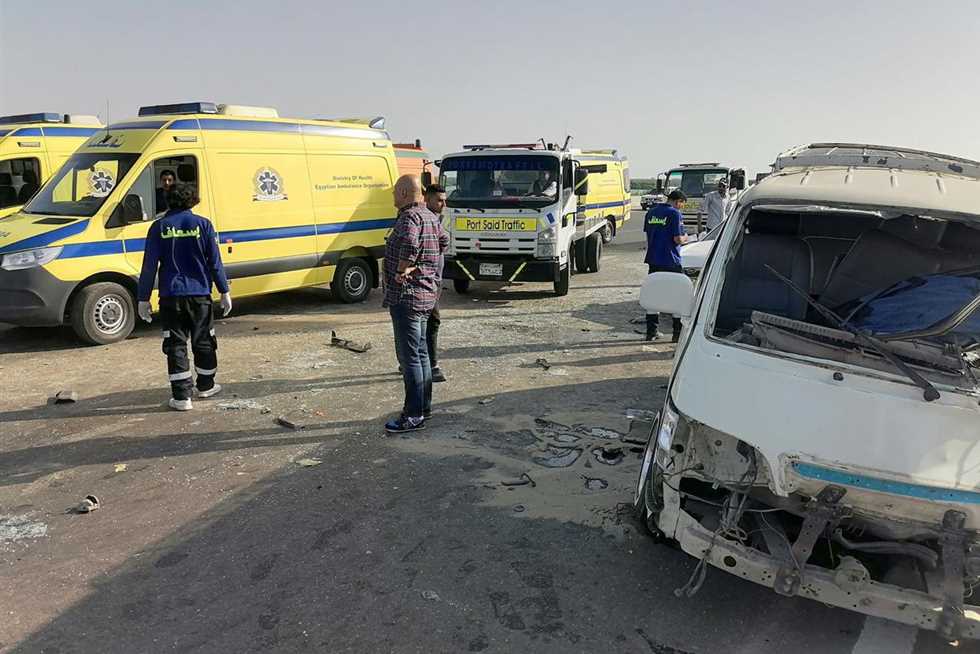 مصرع شخص وإصابة 6 آخرين في تصادم بين سيارتين نقل ثقيل على الطريق الإقليمي بالمنوفية