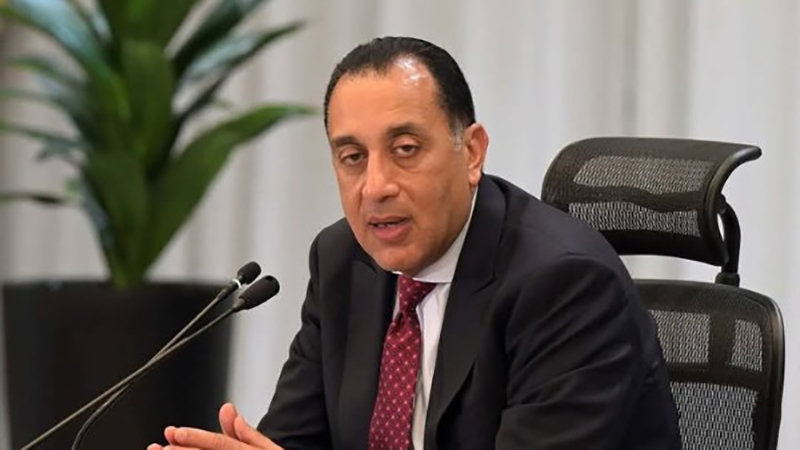 رئيس الوزراء يتفقد مشروعات مدينة العلمين الجديدة