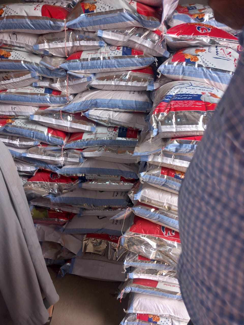 محافظ أسيوط: ضبط نصف طن لحوم فاسدة وتحرير 605 محضراً خلال حملات تموينية بالمراكز