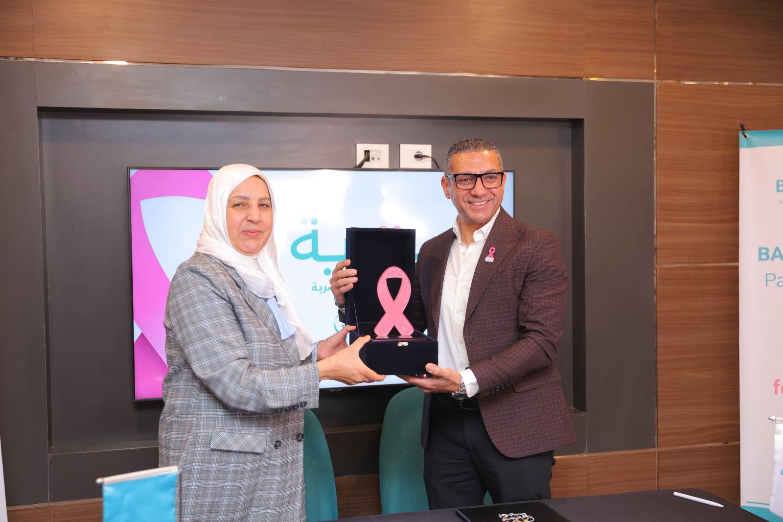 رويال للتطوير العقارى توقع بروتوكول تعاون مع ” بهية ” لدعم محاربات سرطان الثدى