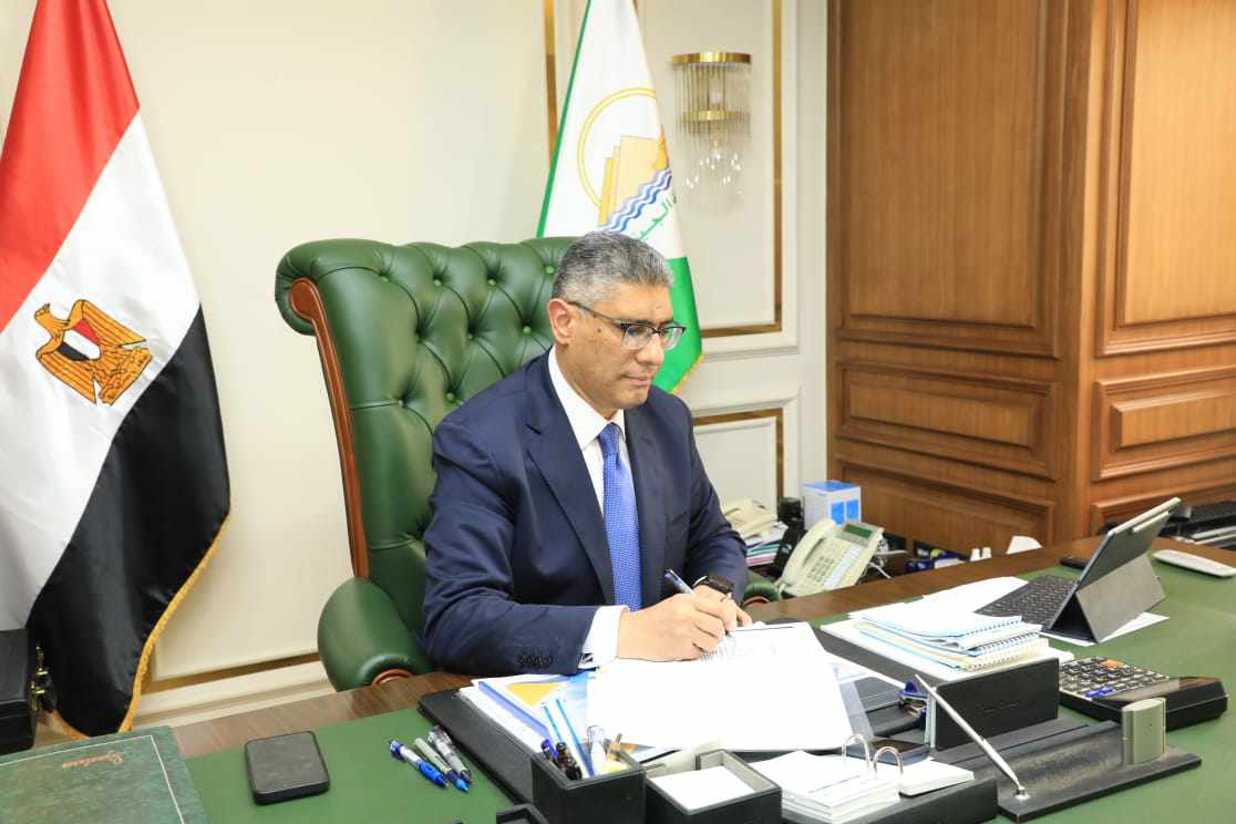 محافظ الجيزة يوافق على إنشاء مجمعين للمعاهد الأزهرية