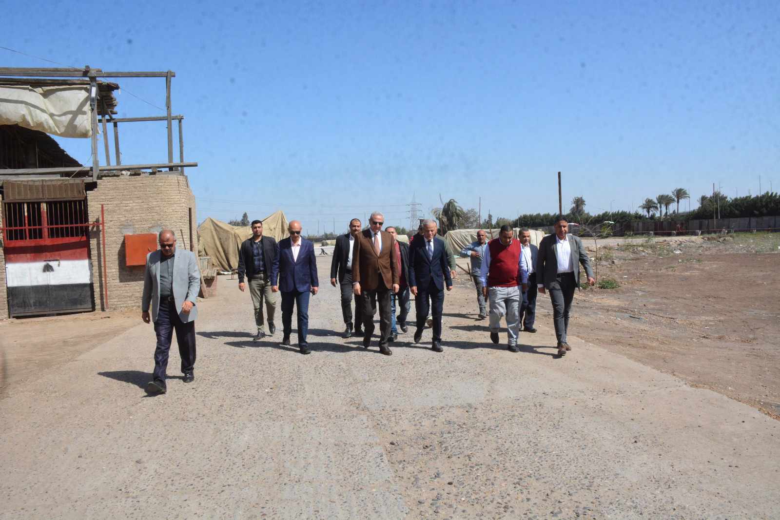 محافظ الغربية يتابع توريد محصول القمح بشونة دفرة