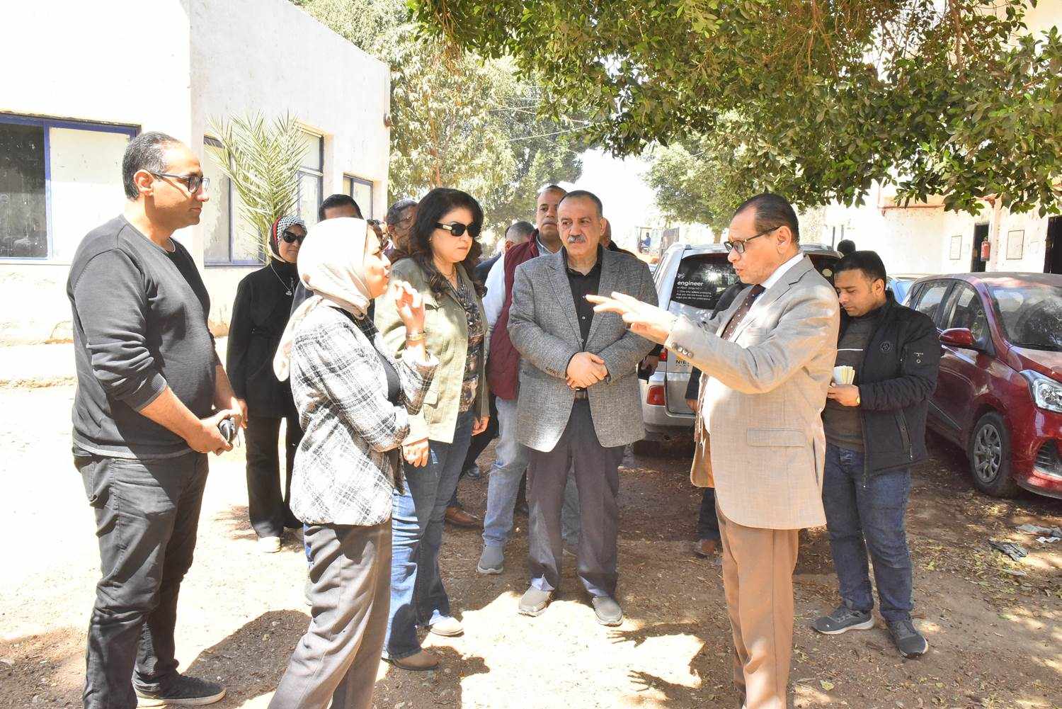 محافظ أسيوط يتابع أعمال التطوير ورفع كفاءة حاضنة الأعمال التكنولوجية بعرب المدابغ