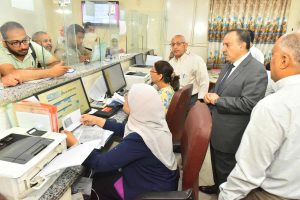 محافظ أسيوط يتفقد المراكز التكنولوجية ويوجه بتسهيل إجراءات التصالح