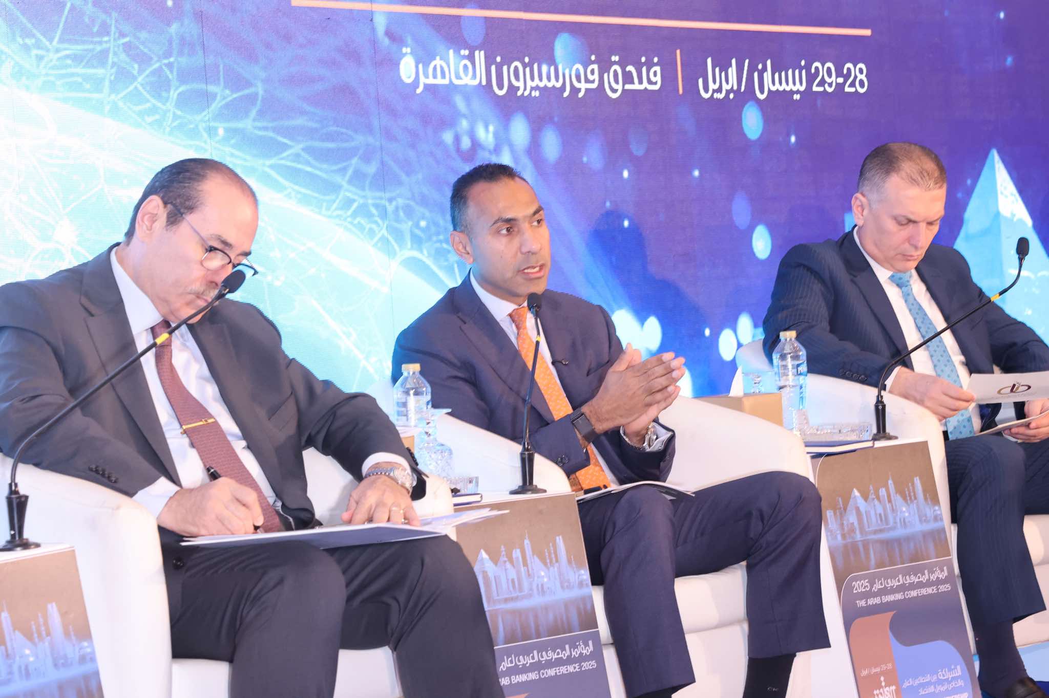 رئيس بنك قناة السويس: البنوك ساهمت بدورا في تمويل مشروعات الشراكة بين القطاع العام والخاص