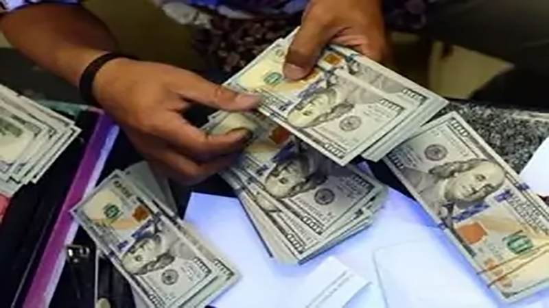 في 24 ساعة.. الأمن يضبط تجار نقد أجنبي بـ21 مليون جنيه