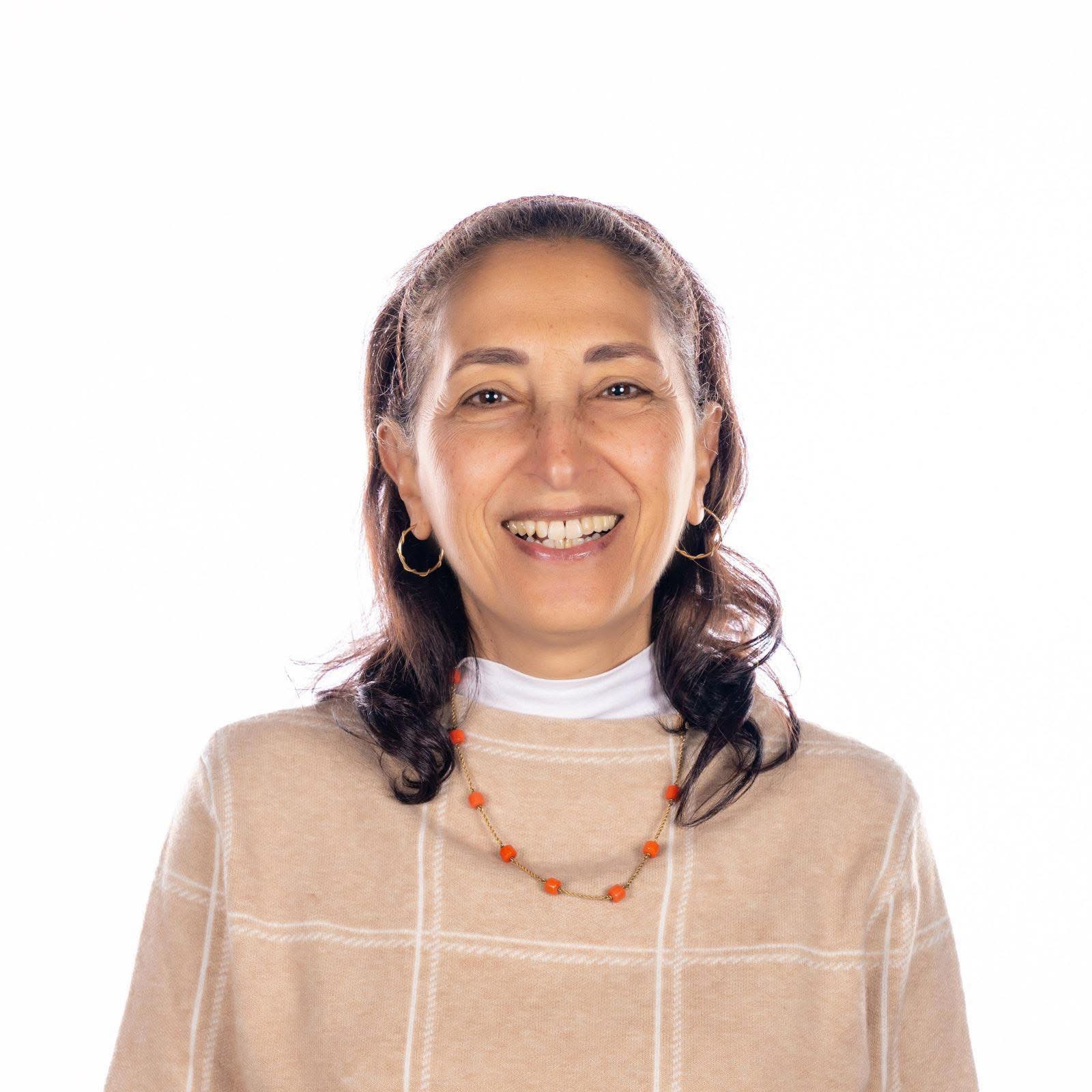 وزارة الاتصالات تنعى الدكتورة ريم بهجت رئيس جامعة مصر للمعلوماتية