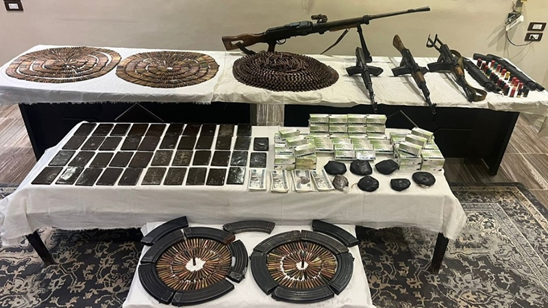 “ترسانة وسلاح ومخدرات”.. مقتل 3 عناصر أجرامية فى تبادل لاطلاق النار مع الشرطة بأسيوط