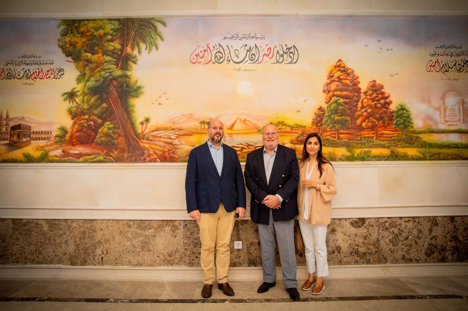 الملك أحمد فؤاد يزور العاصمة الإدارية الجديدة ويشيد بالمشروع القومي العملاق