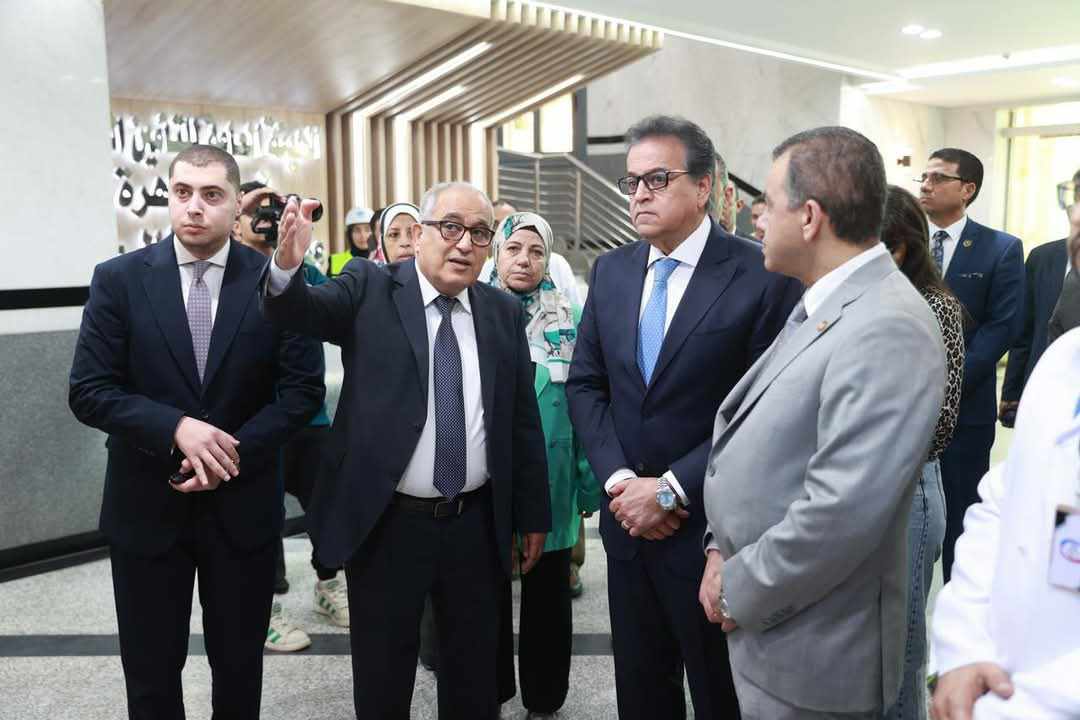 وزير الصحة والسكان فى زيارة تفقدية إلى مستشفى أطفال مصر لمتابعة الأعمال الإنشائية والتطوير