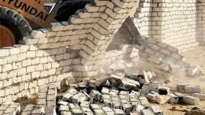 التنمية: إزالة 41 حالة متغيرات مكانية غير قانونية في مطروح