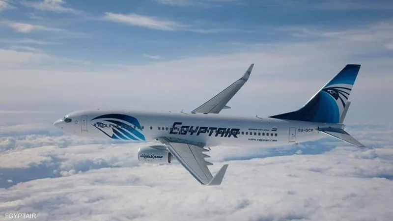 مصر للطيران…. إصابات طفيفة لبعض ركاب رحلة أربيل أثر تصادم أحد الأتوبيسات بعمود انارة